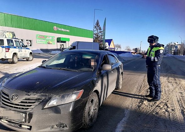 В Серове иномарка сбила юную пешеходку, которая перебегала дорогу в неположенном месте